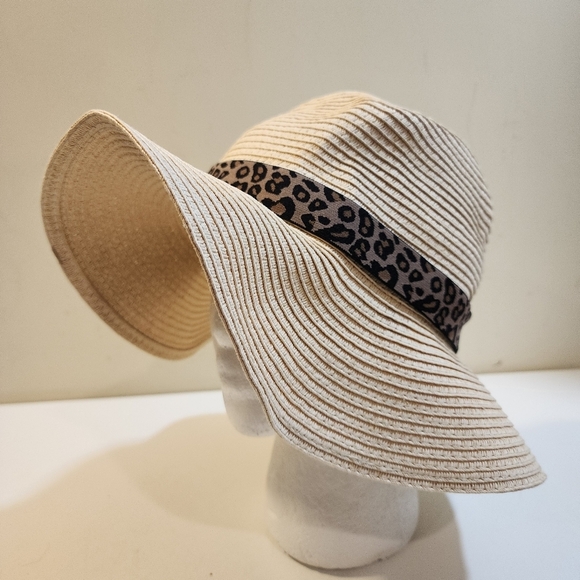 J. Crew Women's Vacation Beach Straw Cream and animal print hat M-L - Picture 7 of 12